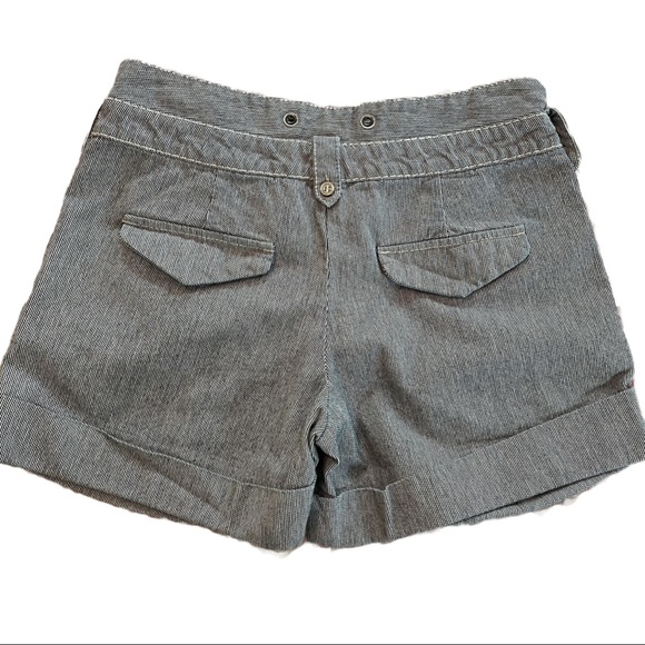 French Connection High Waisted Pleated Cuff Mom Short - Women's Size Medium - Picture 2 of 8